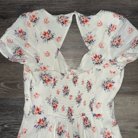 SOLD ON E - Picture 5 of 8